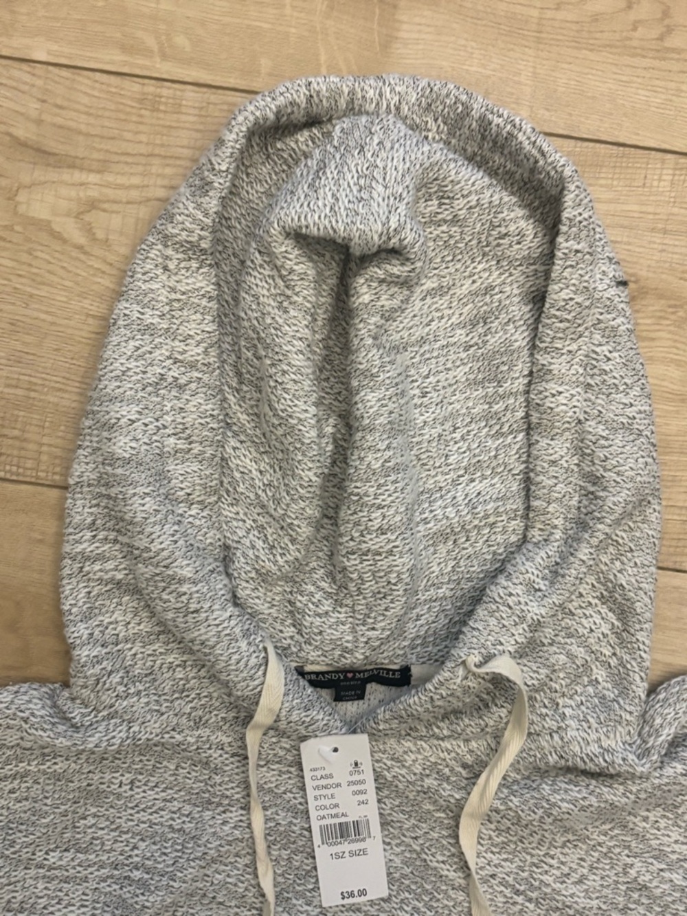 Brandy Melville Heather Gray Knit Cropped Hoodie Cut Off Shirt NWT - Picture 3 of 8